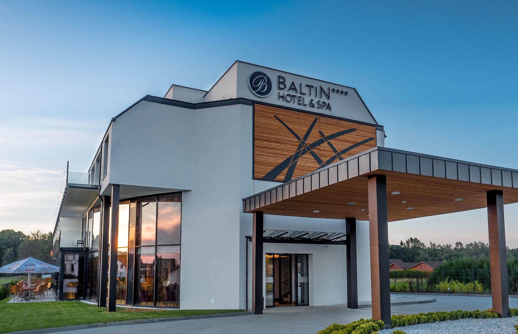 Baltin Hotel & Spa **** 미엘노 외부 사진