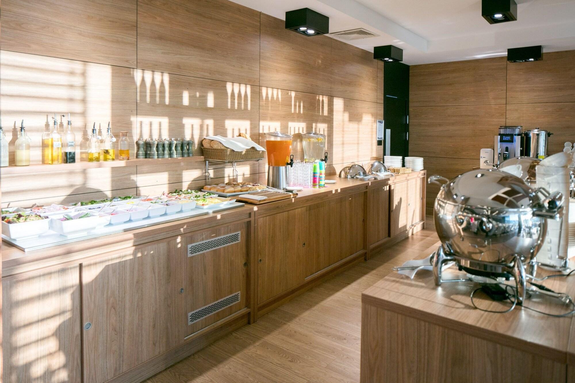 Baltin Hotel & Spa **** 미엘노 외부 사진