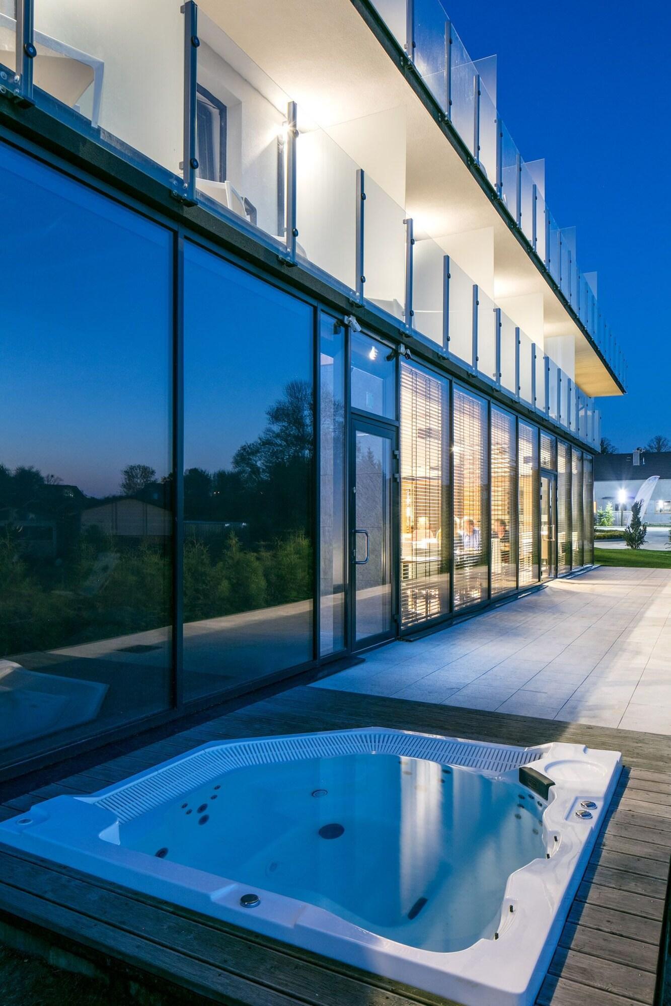 Baltin Hotel & Spa **** 미엘노 외부 사진