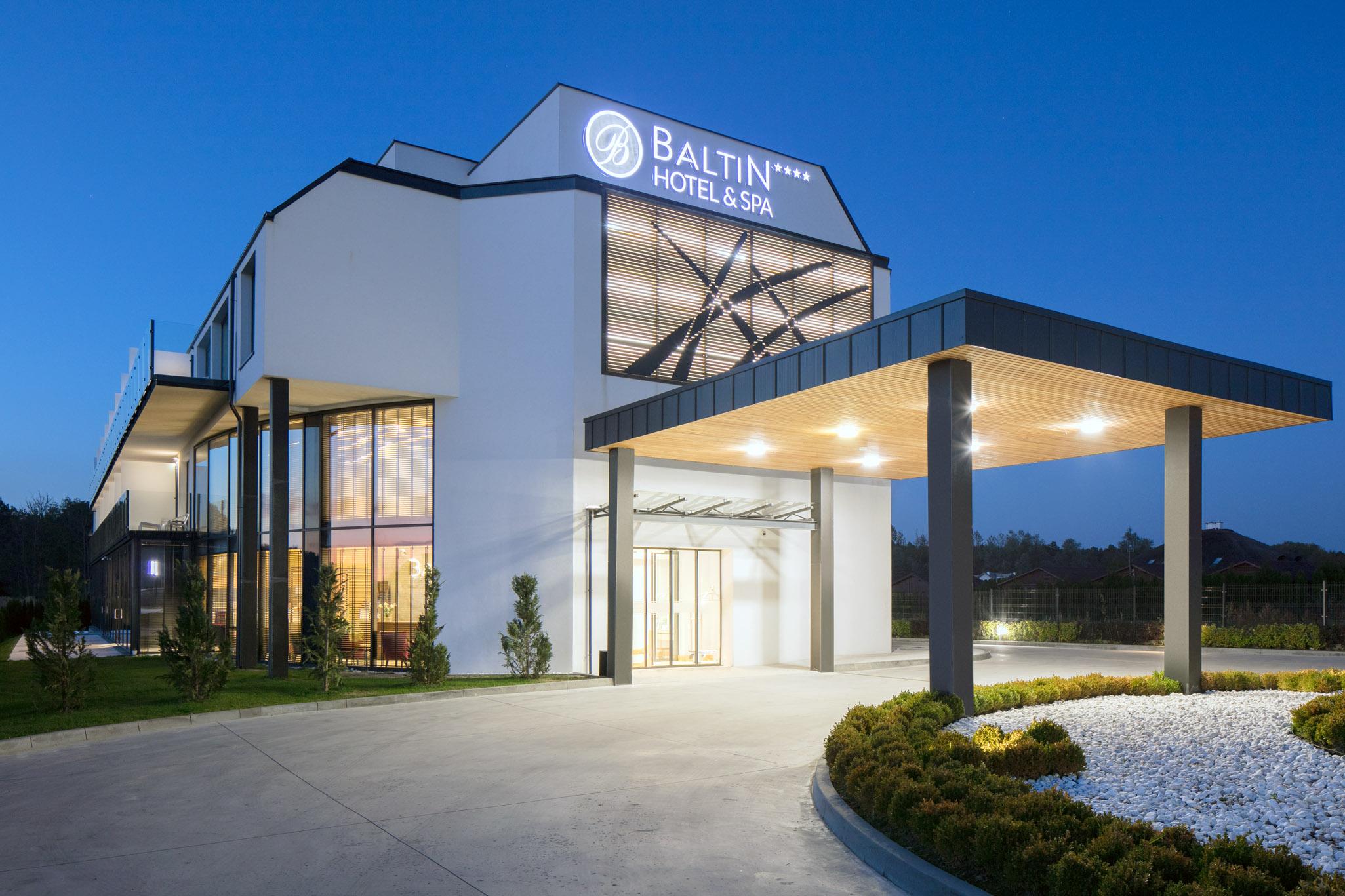 Baltin Hotel & Spa **** 미엘노 외부 사진