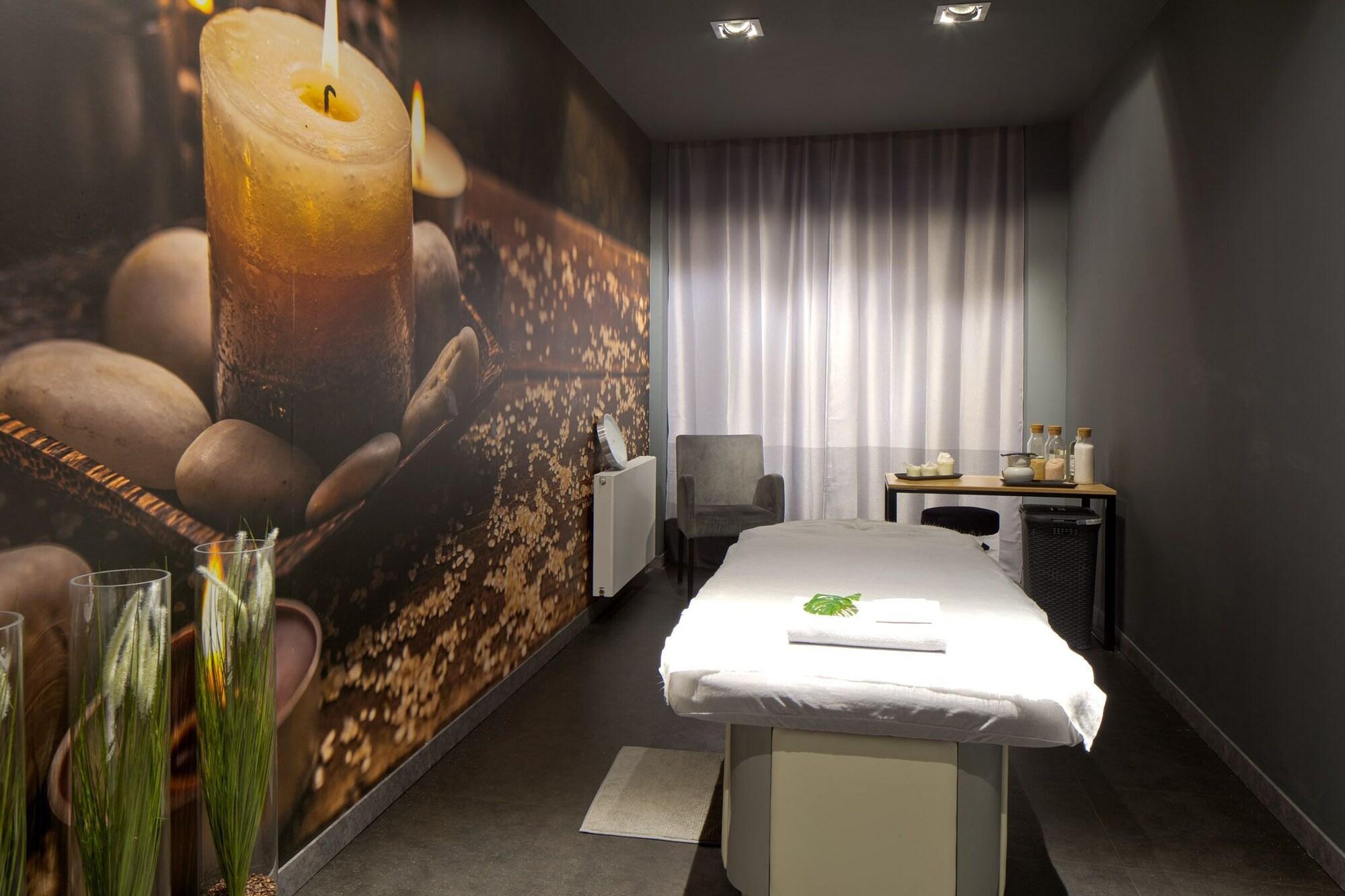 Baltin Hotel & Spa **** 미엘노 외부 사진